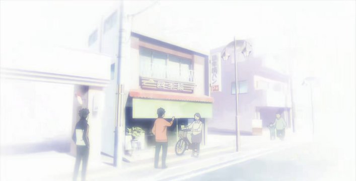 A moment in front of the melon bread shop